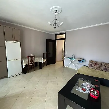 شقة Sunrise Apartament *